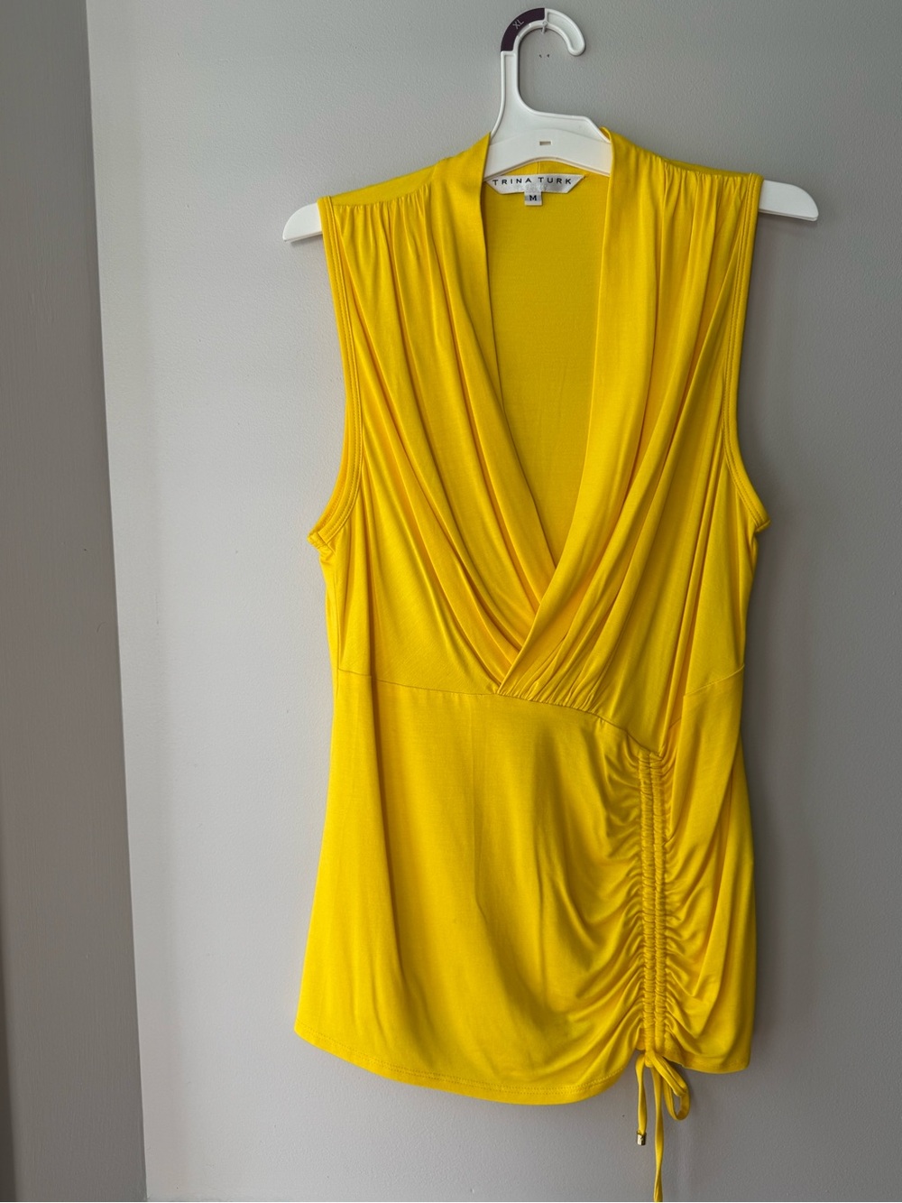 Trina Turk Yellow Sleeveless Ruched Surplice Top Size Medium